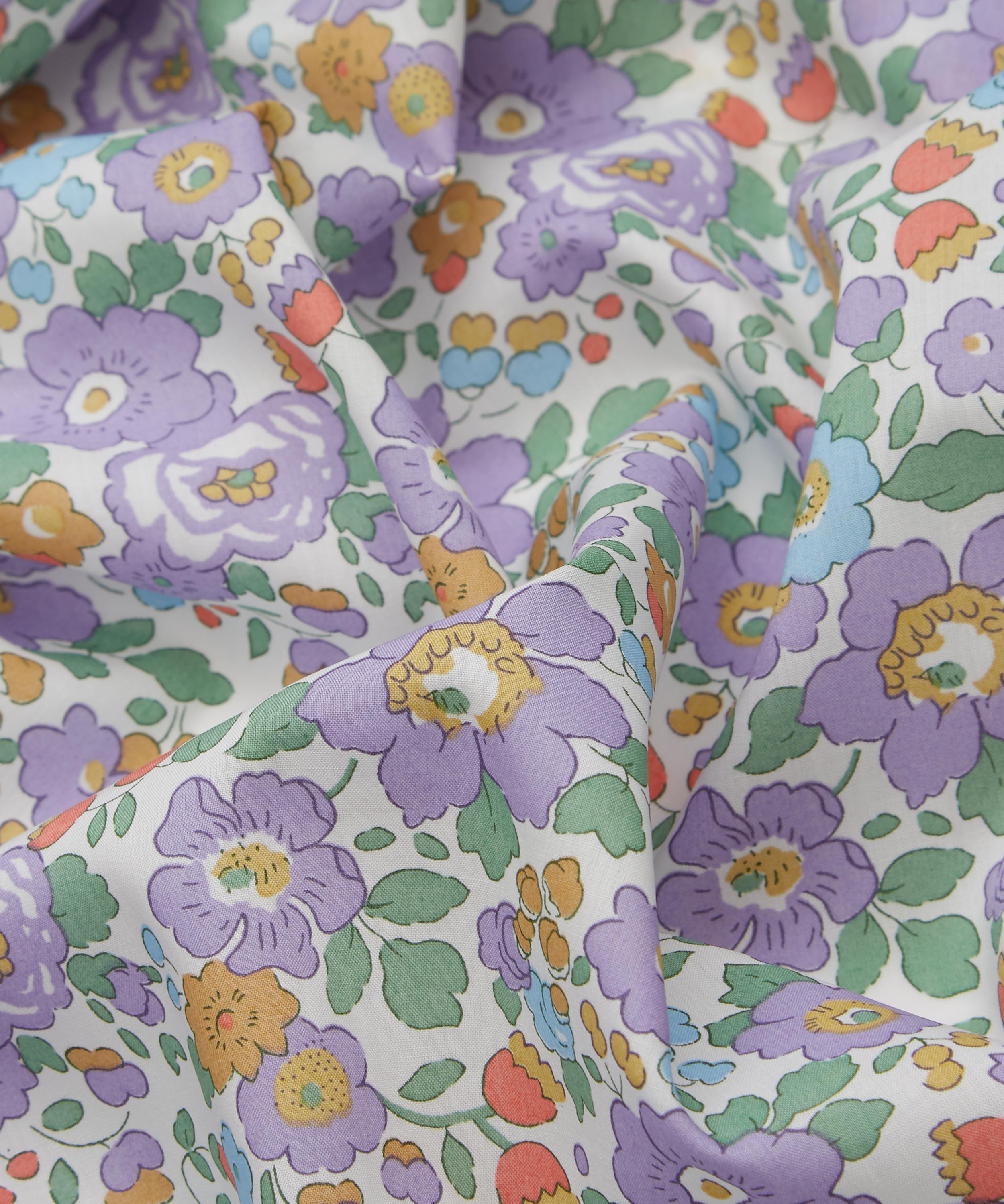 Liberty Fabrics - Betsy Tana Lawn™ Cotton image number 3